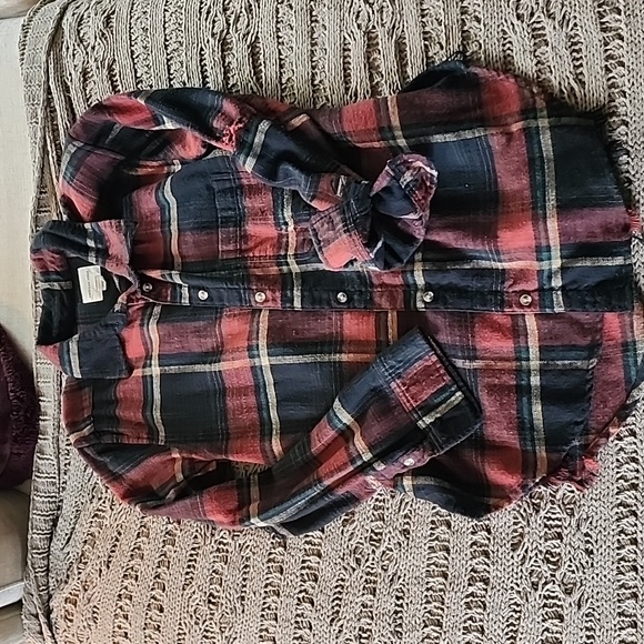American Eagle Distressed Flannel - Picture 1 of 4